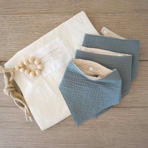 BRAND NEW Baby/Toddler Bandana Bib, Drooling Bib, Burp cloth, For 0-2 Y